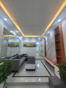 BÁN NHÀ TÔ HIỆU - HÀ ĐÔNG, 40M2 X 5 TẦNG THANG MÁY, 10.X TỶ