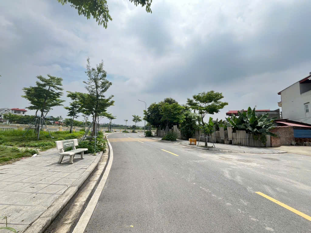 Đất đẹp lương nỗ - tiên dương - đông anh. 76m2 MT5m giá 5,1 tỷ