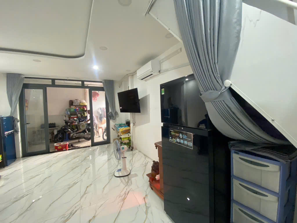 CẦN BÁN GẤP NHÀ LINH CHIỂU, THỦ ĐỨC 55.5 M2.
