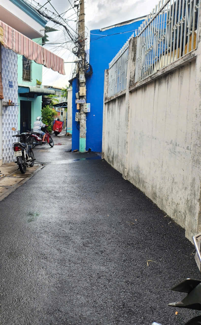 CẦN BÁN GẤP NHÀ LINH CHIỂU, THỦ ĐỨC 55.5 M2.