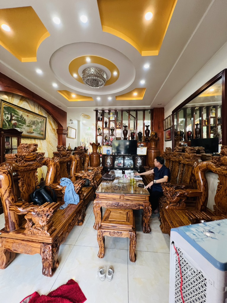 Bán nhà Bình Tân, gần đường Trần Văn Giàu , đường trước mặt 10m , 2 tầng, 5x20 , 6,5 tỷ