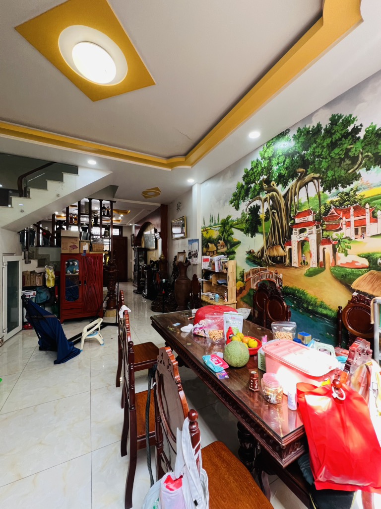 Bán nhà Bình Tân, gần đường Trần Văn Giàu , đường trước mặt 10m , 2 tầng, 5x20 , 6,5 tỷ