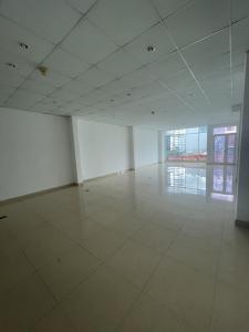 Nhà MTKD 30 Lâm Văn Bền ngang 5 dài 22m 2 lầu kinh doanh sầm uất