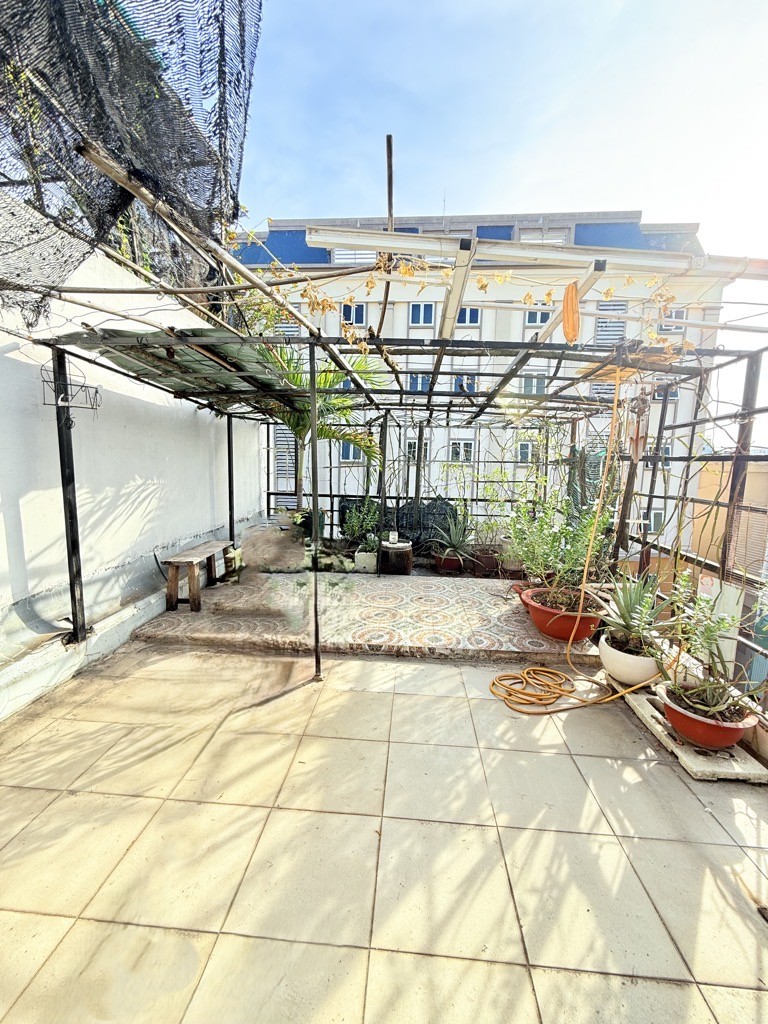 CHDV DÒNG TIỀN 40TR LÊ VĂN SỸ - HẺM 3M 4 TẦNG 55m2 8 PHÒNG NGỦ KHÉP KÍN.