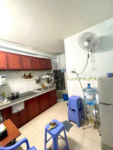NHÀ ĐẸP QUẬN 8 - HẺM XE TẢI QUAY ĐẦU