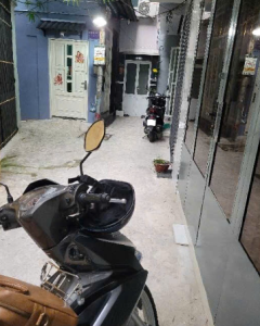 NHÀ ĐẸP QUẬN 8 - 2 TẦNG CÒN MỚI Ở NGAY