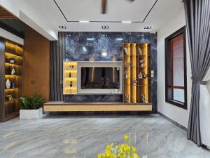 Nhà Cầu Giấy - 5 Tầng - Cách Ô Tô 30m - 7 Tỷ