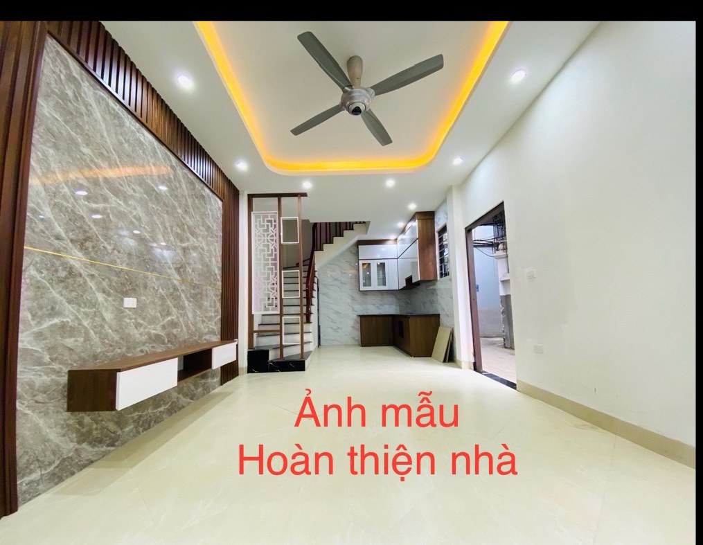 Bán nhà Ngọc Trục, Vị trí cực đẹp, 33m2, 5.9 tỷ