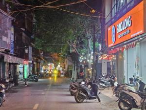 Mặt Phố Ao Sen, Hà Đông: 7 Tầng Thang Máy - Kinh Doanh Hái Ra Tiền!