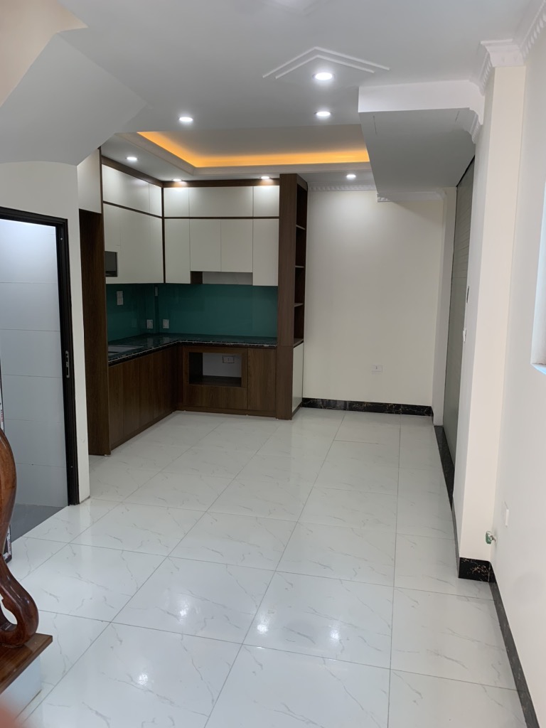 BÁN NHÀ Ở ĐỨC THƯỢNG CỦA HOÀI ĐỨC ,35m2, hơn 5 tỷ