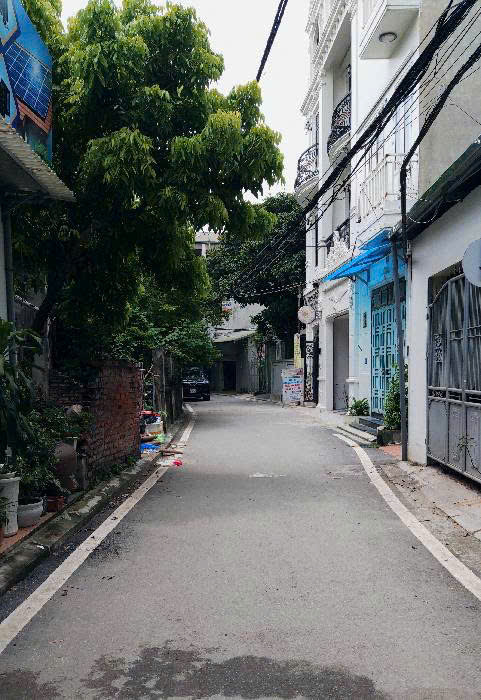 nhà mặt ngõ ô tô tránh nhau, cục phẩm cực hiếm, giá rẻ chỉ nhình 5tỷ , mặt tiền 6m