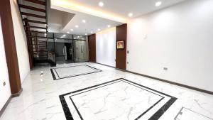 QUẢNG BÁ TÂY HỒ ÔTÔ - KINH DOANH - NHÀ CHẤT - KHU VIP - CÔNG NĂNG HOÀN HẢO