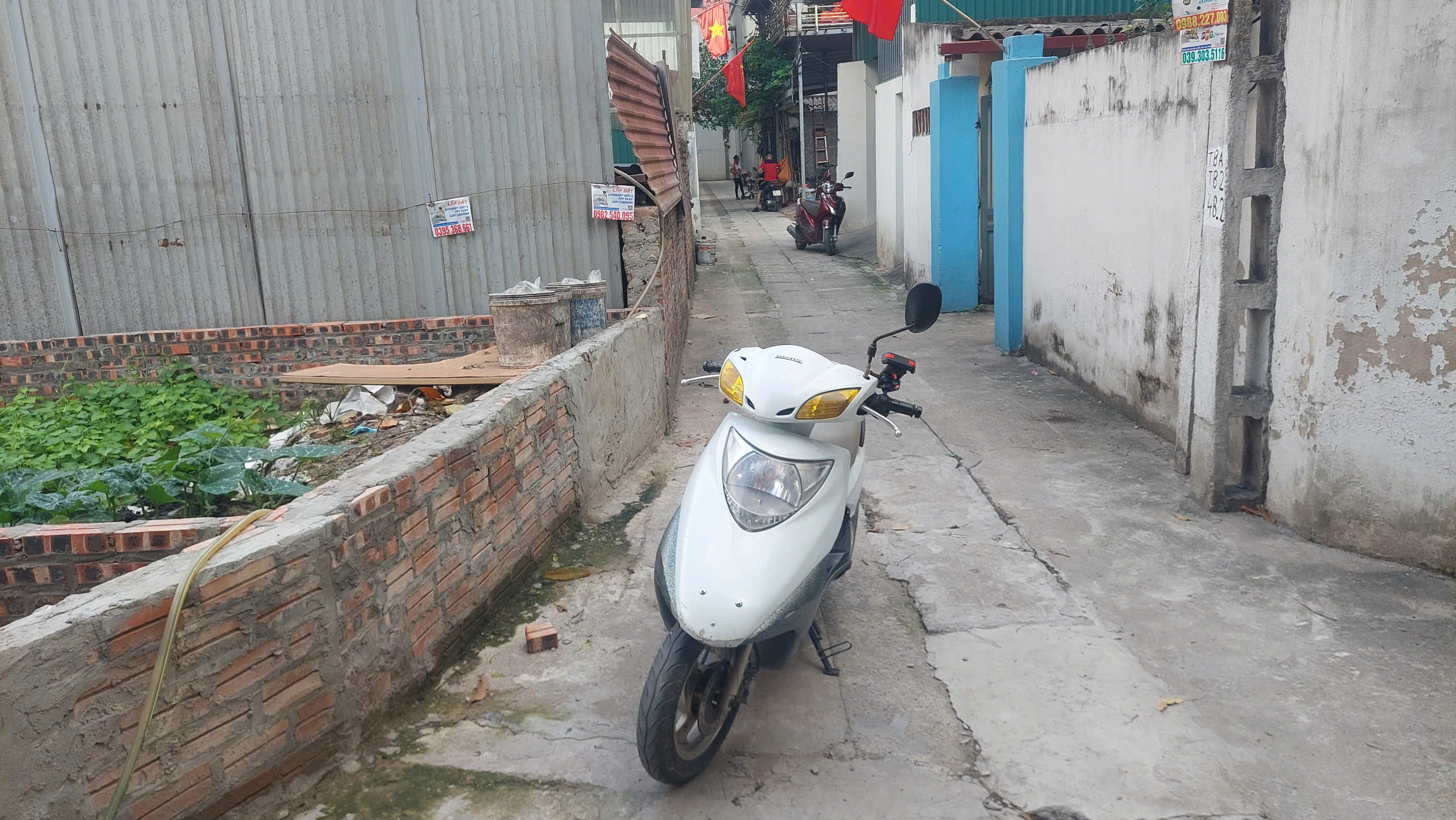 LÔ ĐẤT ĐƯỜNG Ô TÔ VÀO, GẦN CẦU ĐÔNG TRÙ, CẦU TỨ LIÊN, HÀNG XÓM VIN CỔ LOA. GIÁ ĐT HƠN 4TỶ.