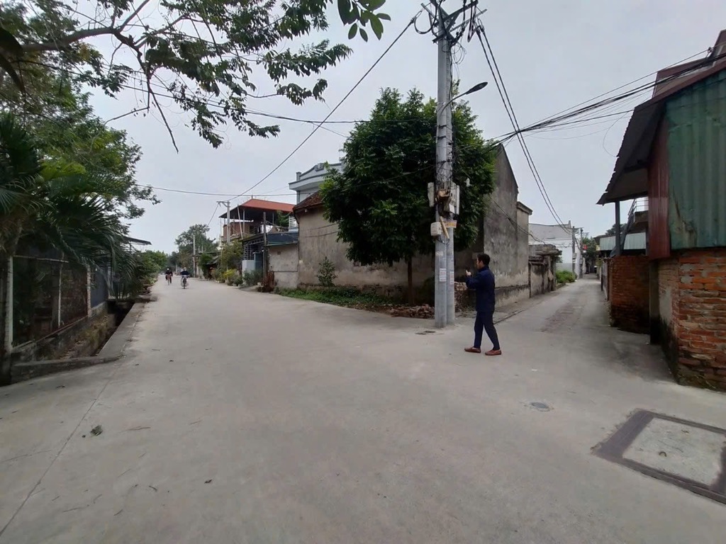 ĐIỂM CUỐI CẦU TỨ LIÊN – CAO TỐC 3B HÀ NỘI THÁI NGUYÊN, LÔ ĐẤT NHỎ XINH GIÁ TỐT, 40m2; 3TỶ6.