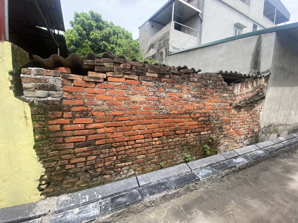 65m ĐẦU NGÕ THÔNG 20m GẦN BÌA LÀNG OTO VÀO, KHÔNG QH, GIÁ RẺ.