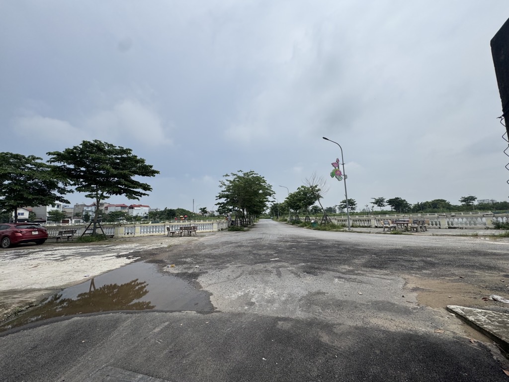 Lương Nỗ Đông Anh, lô góc đường oto thông các ngả. 44m2 Giá nhỉnh 3tỷ.