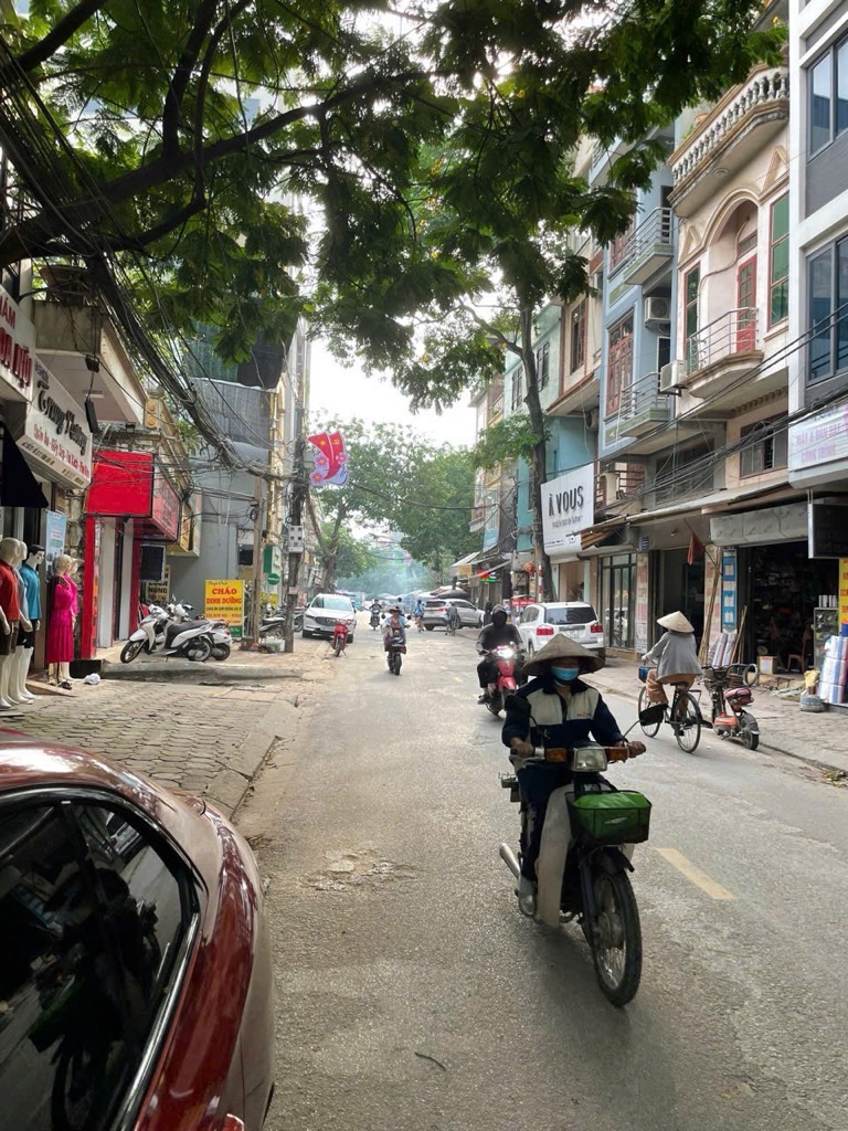 NHÀ MẶT PHỐ KD, KHU PHỐ ĐÔNG VUI SẦM UẤT BẬC NHẤT ĐÔNG ANH, GIÁ MỀM.