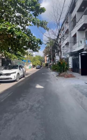 ĐẤT KHU PHÂN LÔ - HẺM 1104 TỈNH LỘ 10 - HẺM NHỰA 6M - NGANG 4X16 - DTCN 64M2 - CÓ LỀ - GIÁ 4.9 TỶ TL