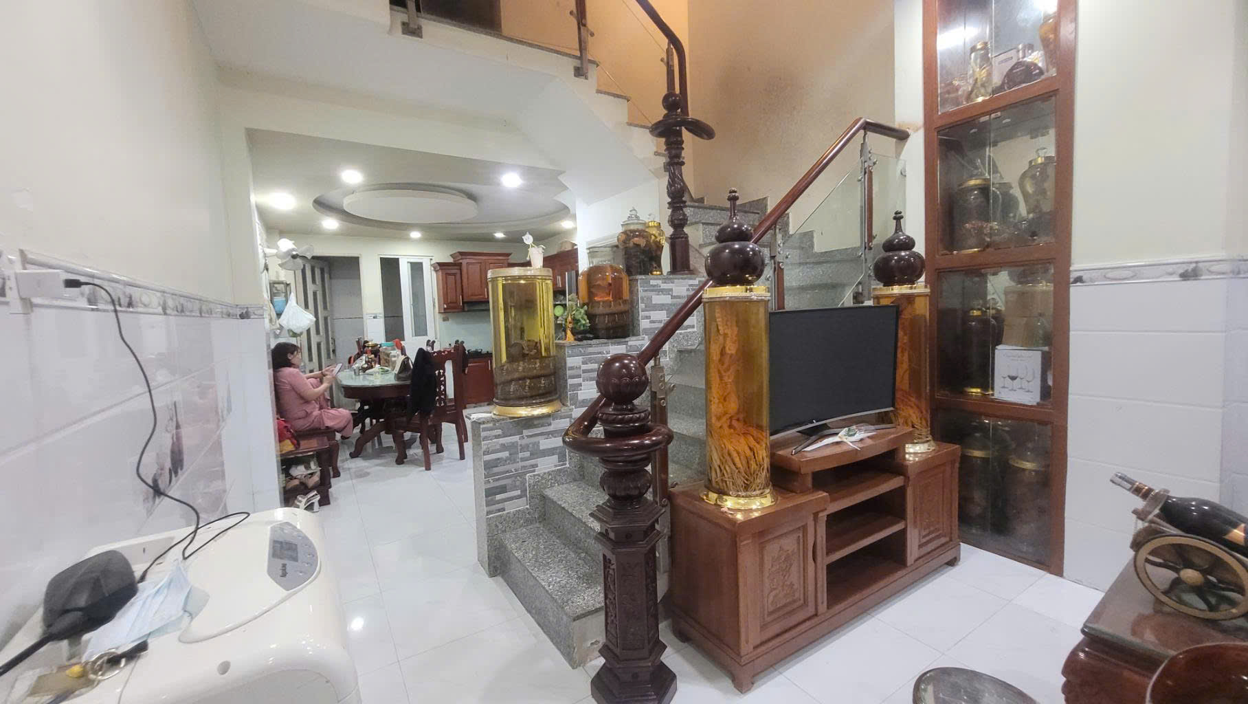 GIÁ NHỈNH 7 TỶ XÍU XIU CÓ NHÀ ĐẸP 1 TRỆT 4 LẦU
