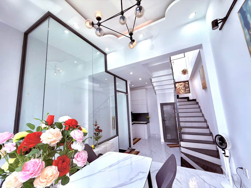 NHÀ ĐẸP LUNG LINH GÒ VẤP, QUANG TRUNG, 4TẦNG, TẶNG FULL NỘI THẤT VÀO Ở NGAY,5.1 T.Ỷ