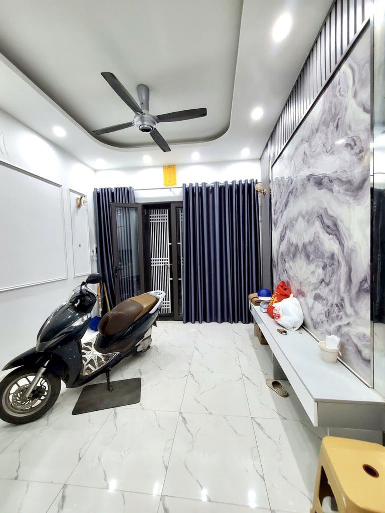 BÁN NHÀ MỚI PHỐ TRƯƠNG ĐỊNH 50M2 6 TẦNG GIÁ NHỈNH 7 TỶ