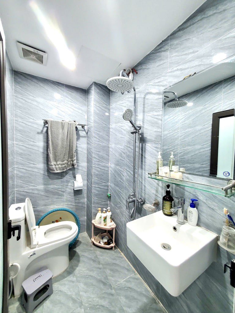 BÁN NHÀ MỚI PHỐ TRƯƠNG ĐỊNH 50M2 6 TẦNG GIÁ NHỈNH 7 TỶ