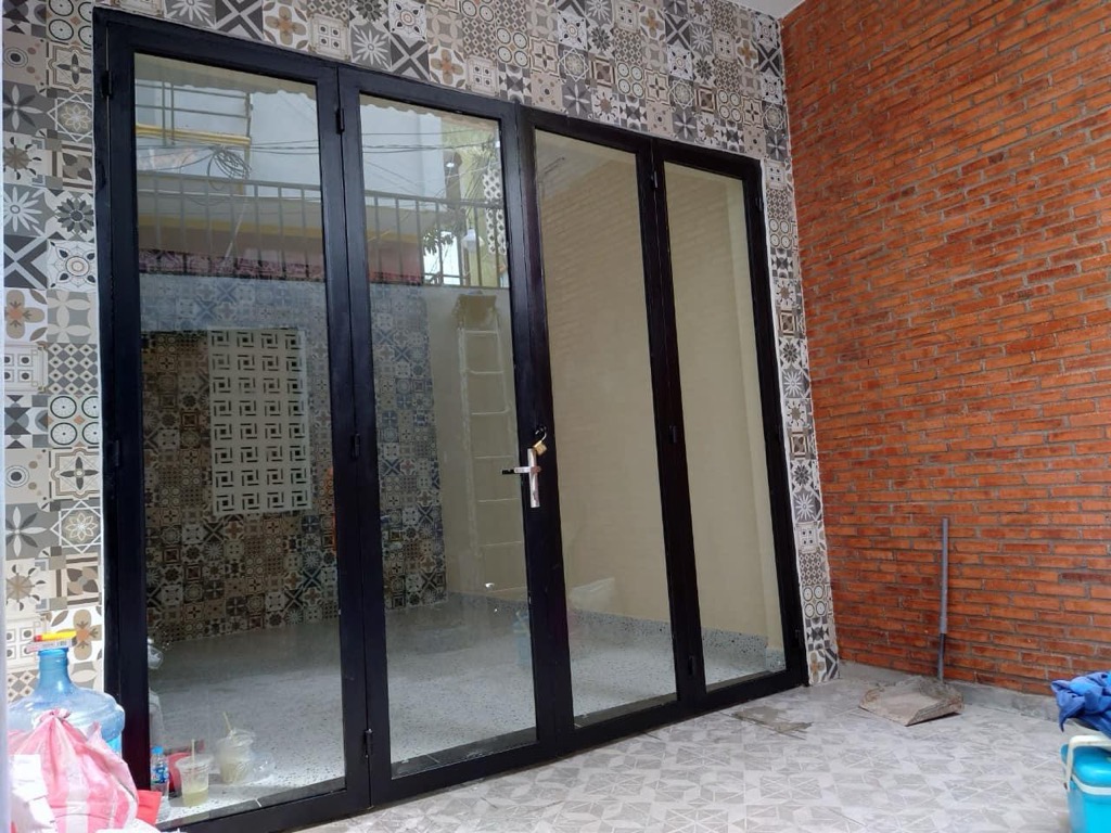 Nhà dưới 4 tỷ, kế bên chợ Thủ Đức