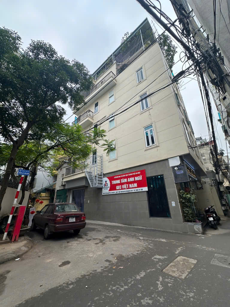 Bán nhà vị trí đẹp ngõ 565 Lạc Long Quân - gần chợ - kinh doanh tốt - vị trí trung tâm - giá 8,6 tỷ