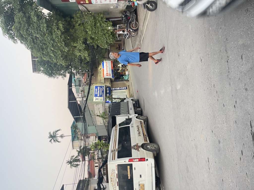 Bán nhà ngõ 374 Âu Cơ - oto tránh - kinh doanh đỉnh - tiện ích đủ đầy - giá chỉ 12 tỷ
