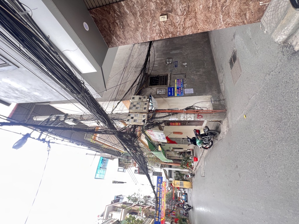 Nhà tại ngõ 32 An Dương - Tây Hồ - ngõ thông - 50m oto đỗ cửa - 64m2 giá nhỉnh 12 tỷ.