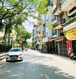 ( Siêu gấp ) Nhà ngõ 32 An Dương - Tây Hồ - phân lô đẹp - dân xây - 70m2 giá nhỉnh 11 tỷ.