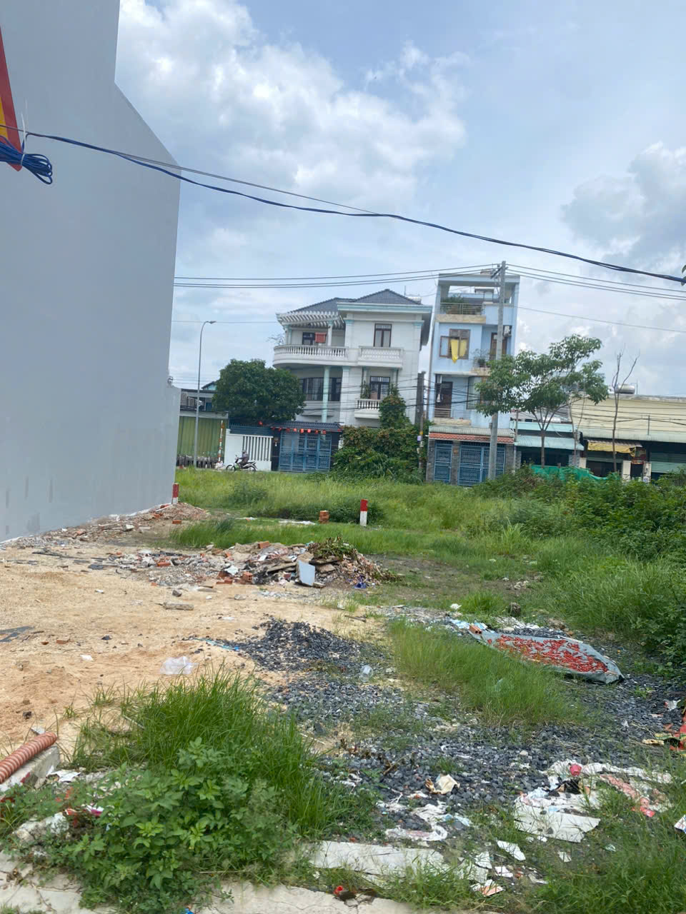 -ĐẤT MẶT TIỀN ĐƯỜNG LỘ GIỚI 12M, GIÁ TỐT NHẤT KHU VỰC;  Đường Võ Thị Hồi - Hóc Môn
