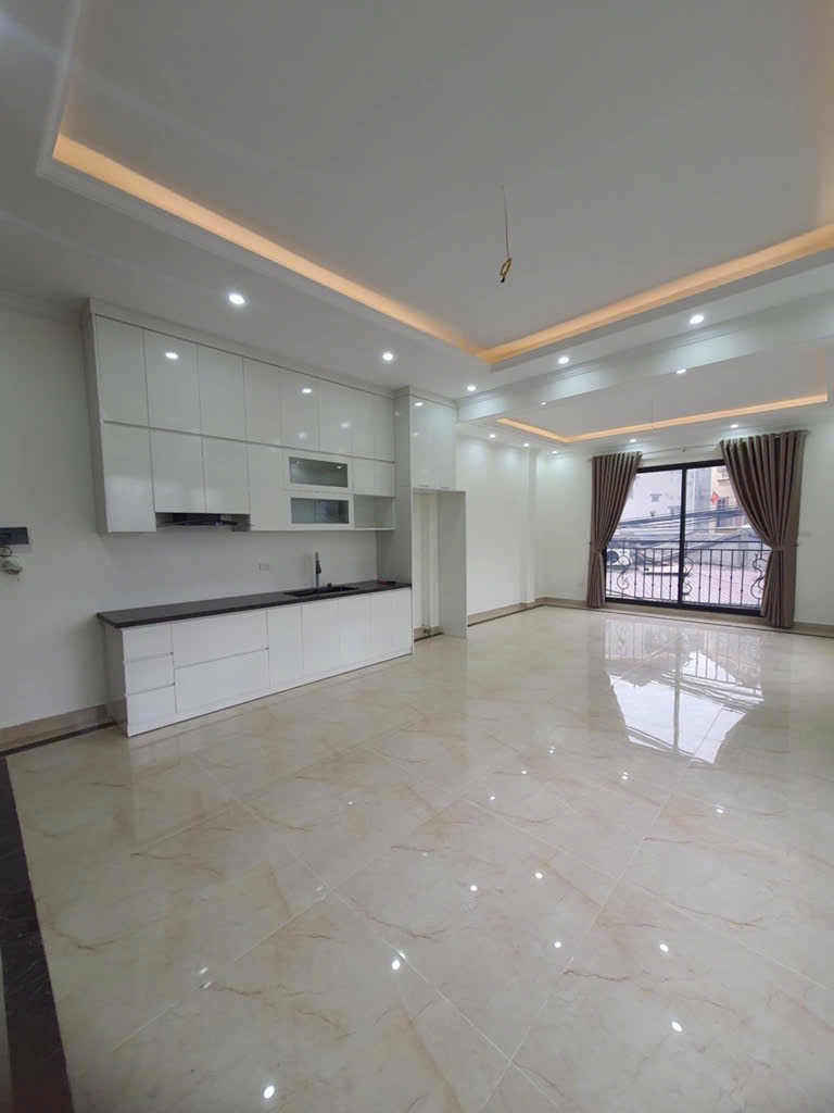 PHAN ĐÌNH GIÓT - 5 TÂNG - THANG MÁY - Ô TÔ NGỦ TRONG NHÀ- NHỈNH 13 TỶ