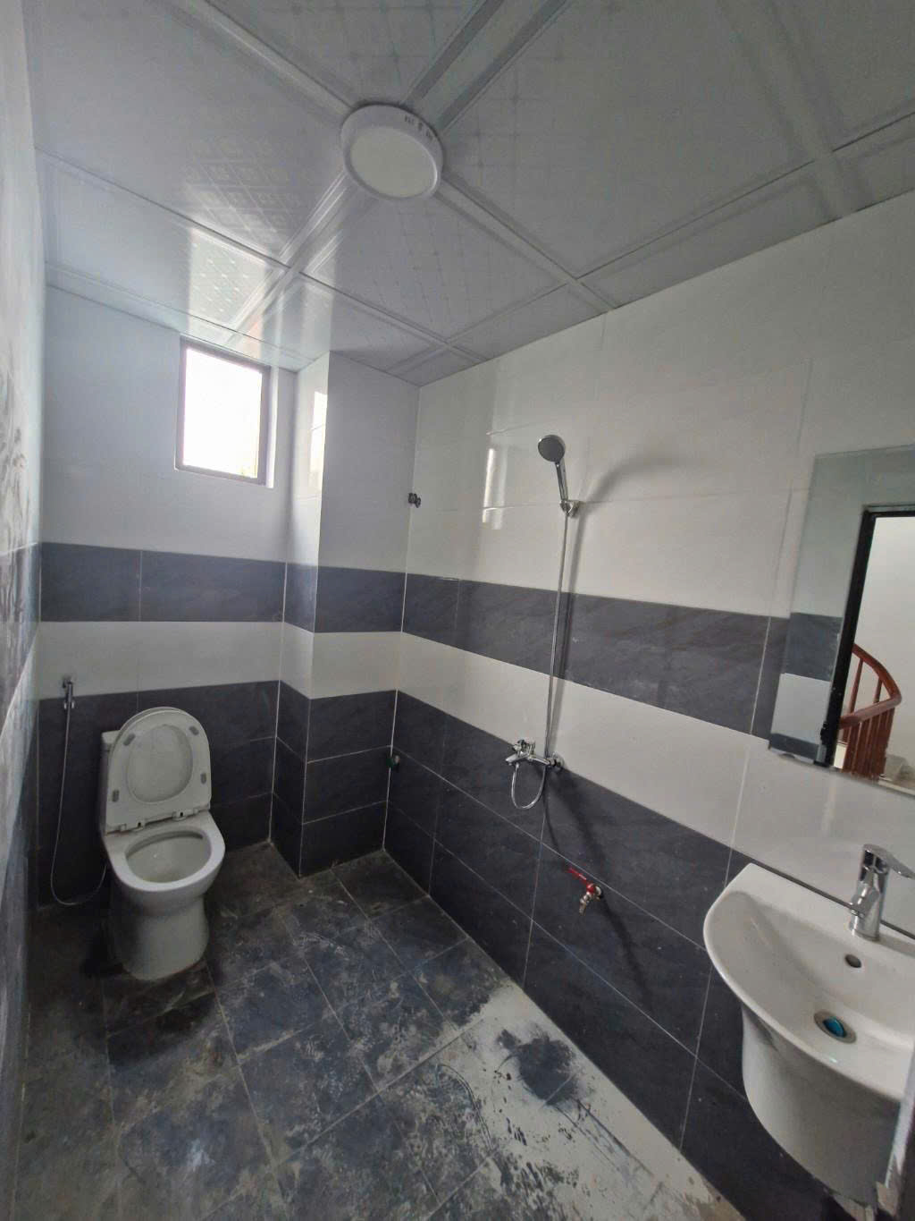 BIÊN GIANG - HÀ ĐÔNG | 32M2 - NGÕ THÔNG - NHÀ ĐẸP GIÁ CHỈ 4 TỶ!
