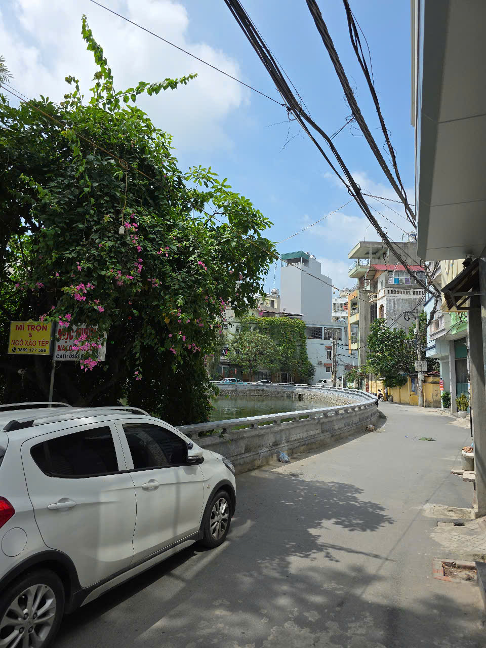 Siêu Phẩm Nhà 3 Mặt Thoáng View Hồ Xa La – Đẹp Từng Góc Nhìn!