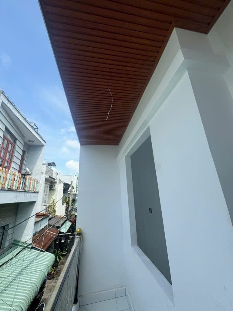 Chính chủ bán căn nhà 40m 2tầng 3ty970 đường hương lộ 2