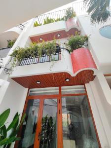 Nhà 3 tầng, 108m2, HXH ,siêu hot tại Dĩ An giá 3,55 Tỷ