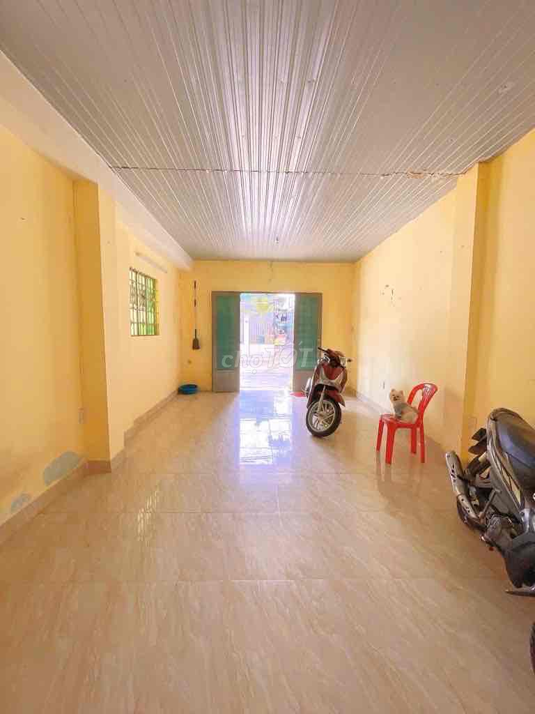 Nhà cấp 4, 2 mặt tiền Linh trung, Thủ đức, Hcm