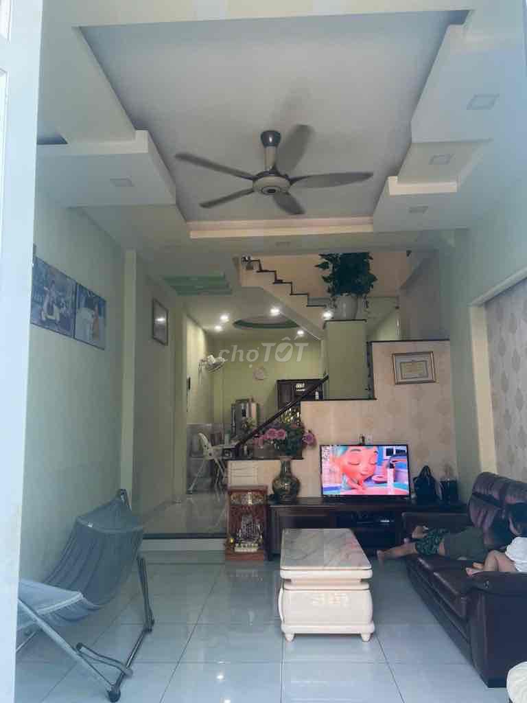 Nhà 3 tầng KDC Nam Khang, đường Nguyễn Duy Trinh, Long Trường, Quận 9 cũ