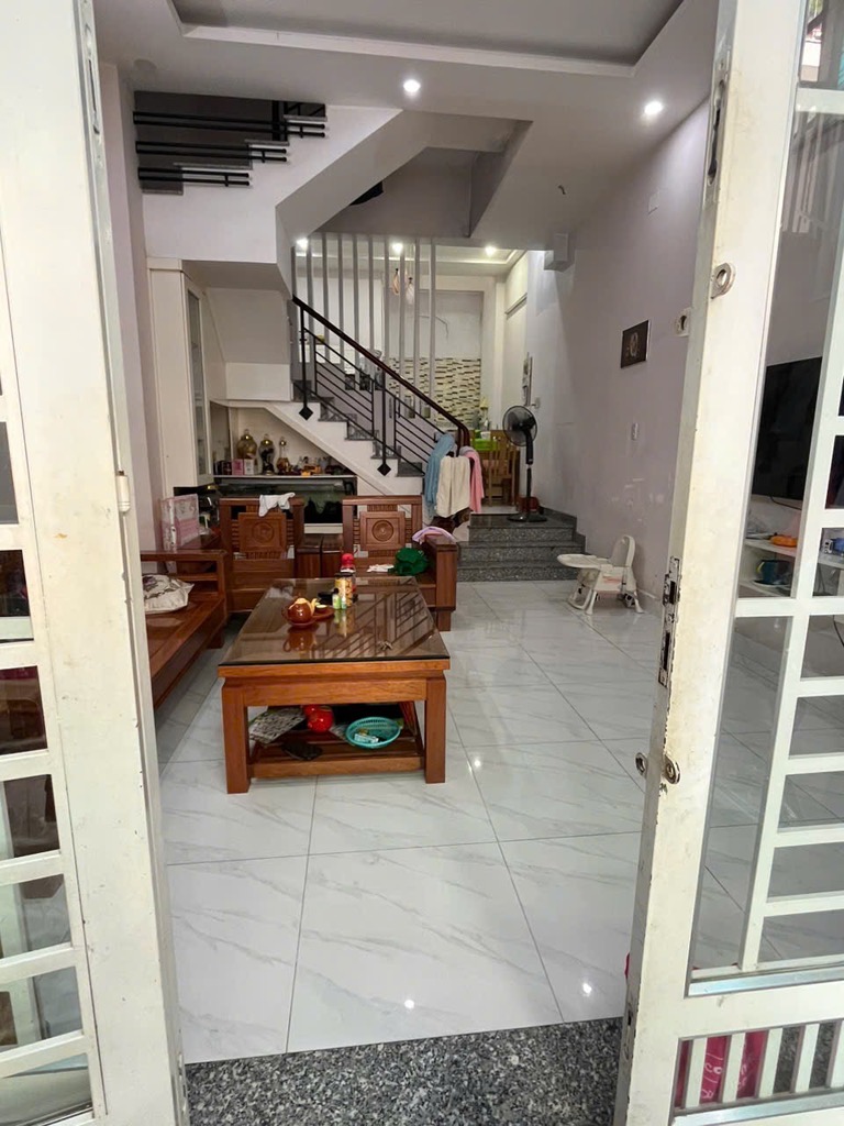 Nhà 51m2 hẻm 8m Đường Trường Lưu, Long Trường, Q9 cũ