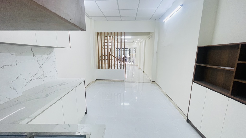 Nhà 60m2 Hẻm 7m Đường Lê Văn Việt, ngay VINCOM Q9 cũ, HCM