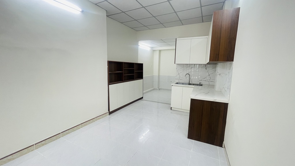 Nhà 60m2 Hẻm 7m Đường Lê Văn Việt, ngay VINCOM Q9 cũ, HCM