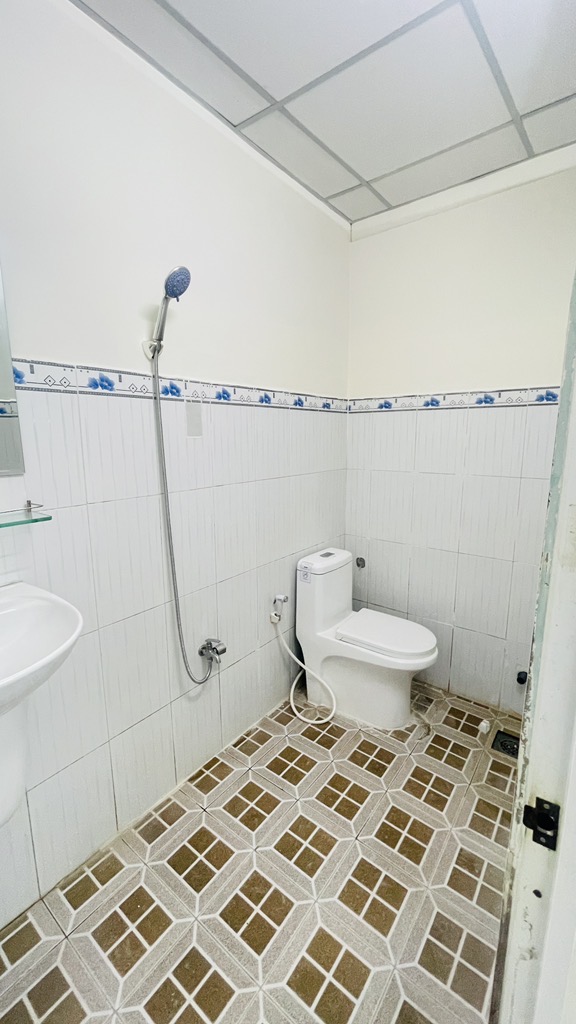 Nhà 60m2 Hẻm 7m Đường Lê Văn Việt, ngay VINCOM Q9 cũ, HCM