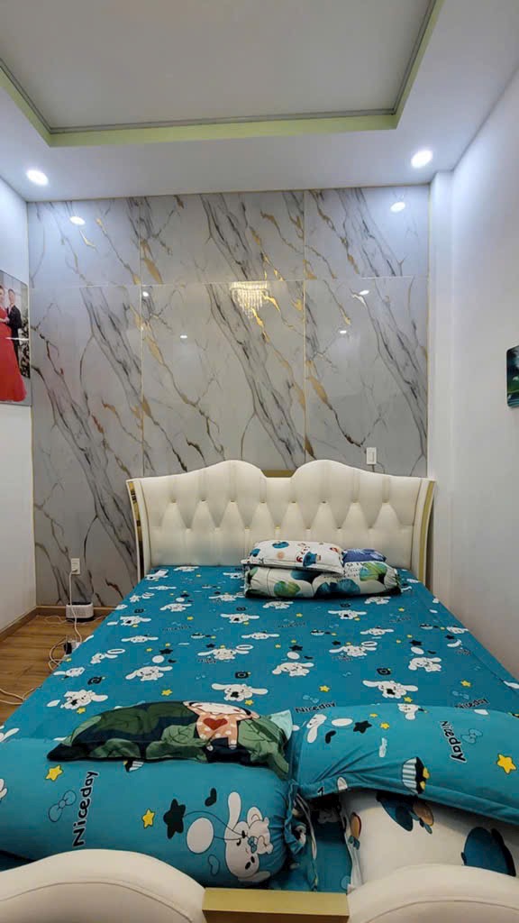 NHÀ NGỘP BANK 3 TẦNG GÒ CÁT, LONG TRƯỜNG, QUẬN 9 Cũ