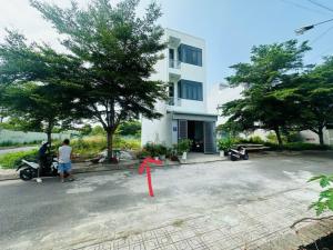 Đất 54m2 đường 9m Phú hữu Thủ đức Hcm