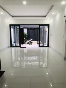 Nhà mới xây 3 tầng Nguyễn Thị Tư, Phú Hữu, Q9 cũ