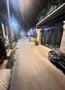 NHÀ NGỘP ĐƯỜNG SỐ 1, LONG TRƯỜNG, QUẬN 9 cũ