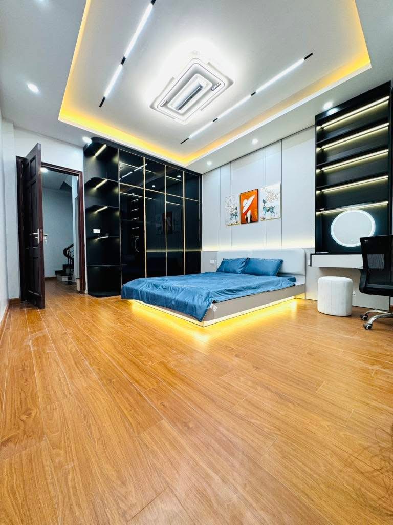 Bán Nhà Trần Cung 32m