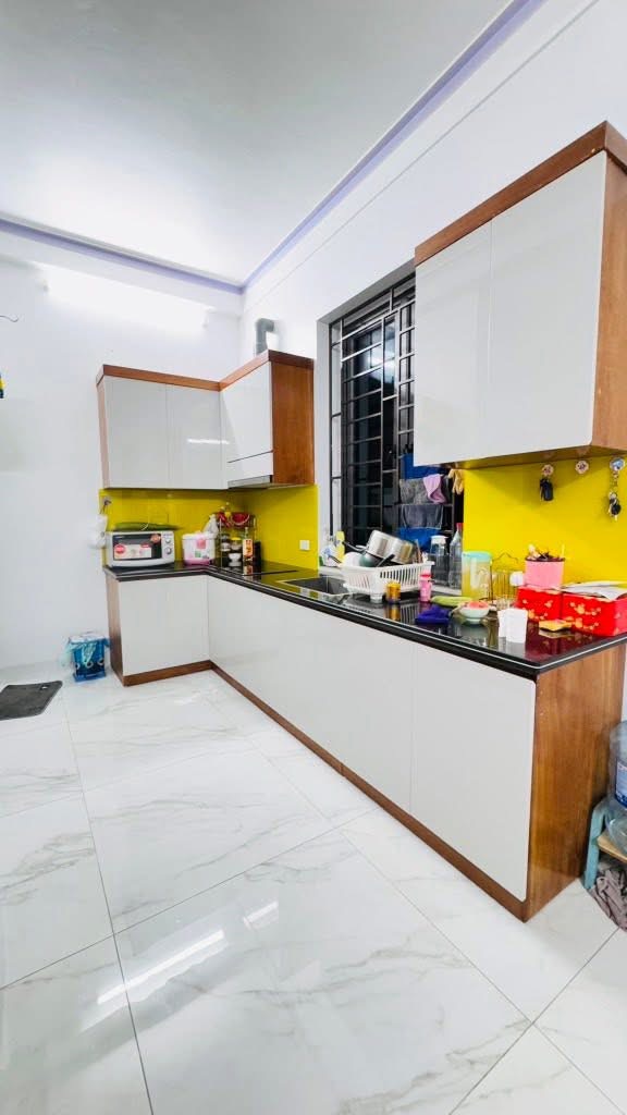 Phố Dịch Vọng Bán Nhà Siêu Hót 34m2 4 tầng