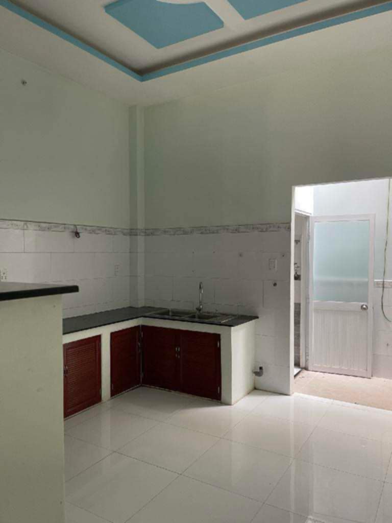 Cần bán gấp nhà 1T1L đường số 6, phường Long Trường, DT 56m2